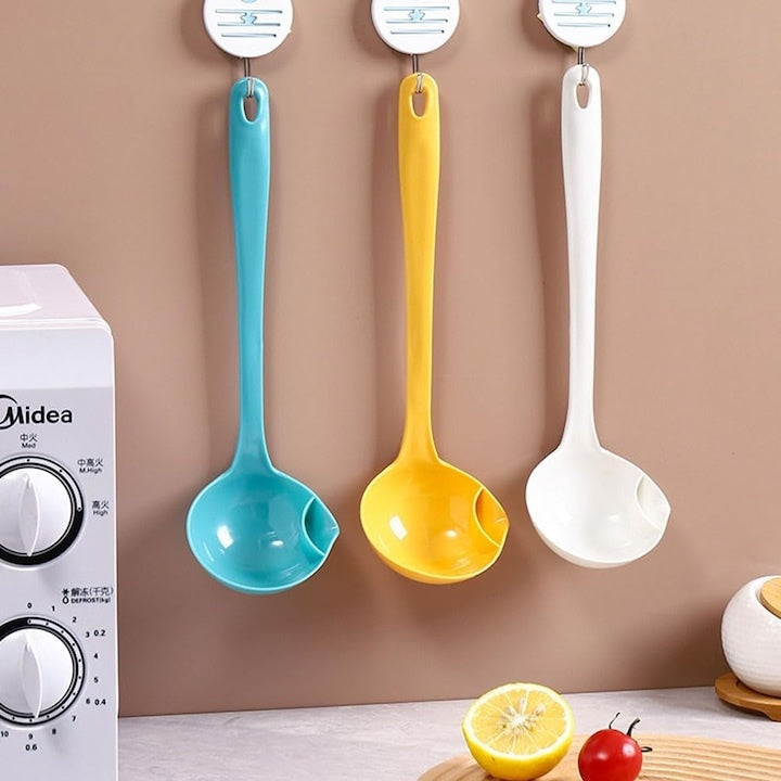 Lingură Separator de Grăsime din Silicon Alimentar — Transformă Gătitul Tău! 🍲✨ Secondary image